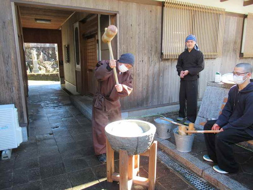 12月餅つき
