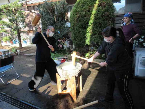 12月餅つき