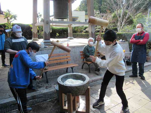 12月餅つき